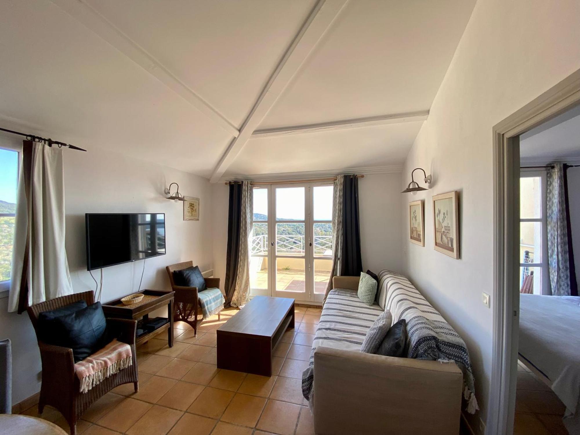 Les Restanques, Bastides Vue Golfe Saint Tropez Apartamento Grimaud Exterior foto