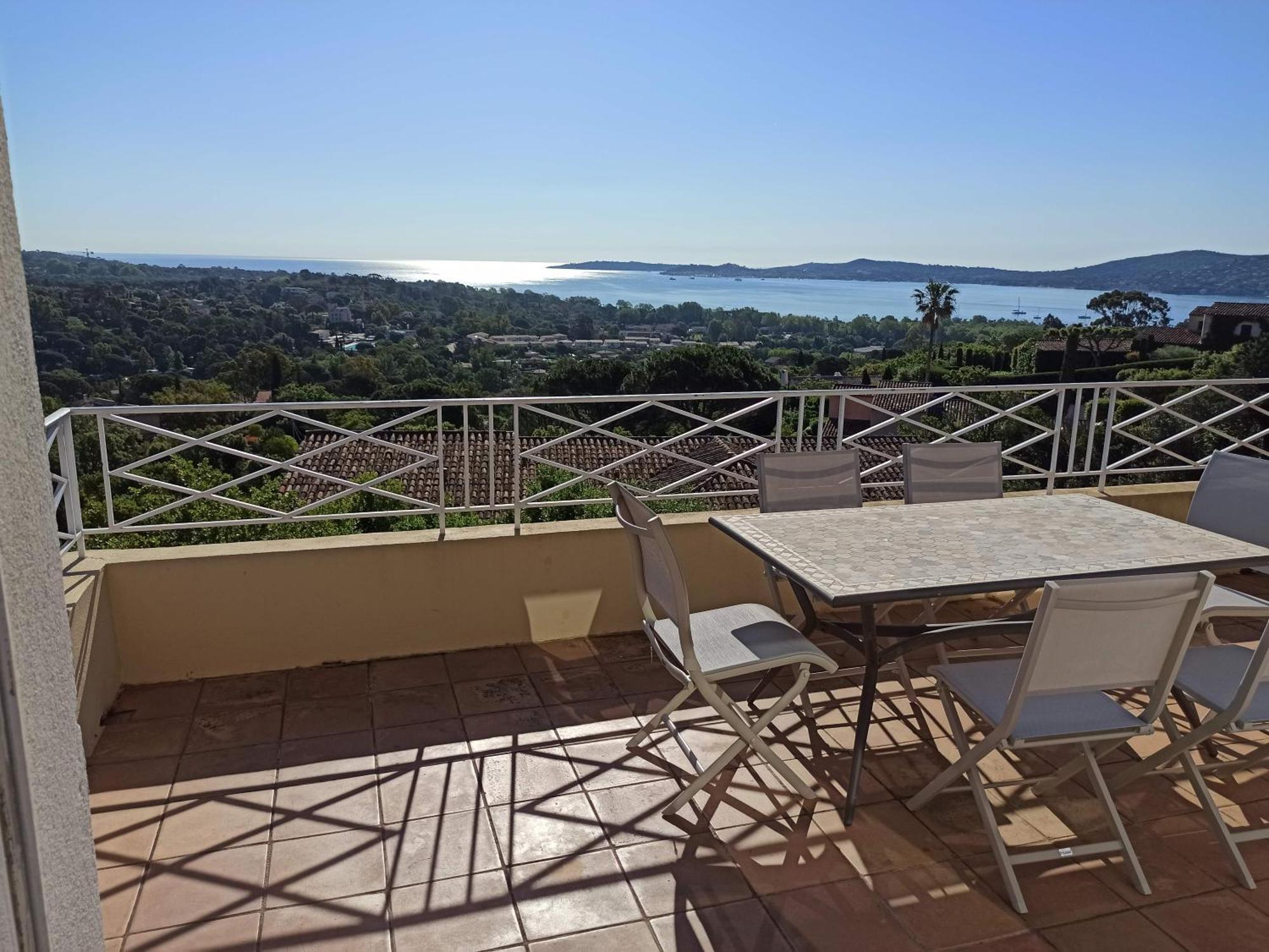 Les Restanques, Bastides Vue Golfe Saint Tropez Apartamento Grimaud Exterior foto